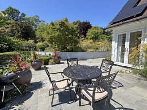 Photo 25- click for photo gallery